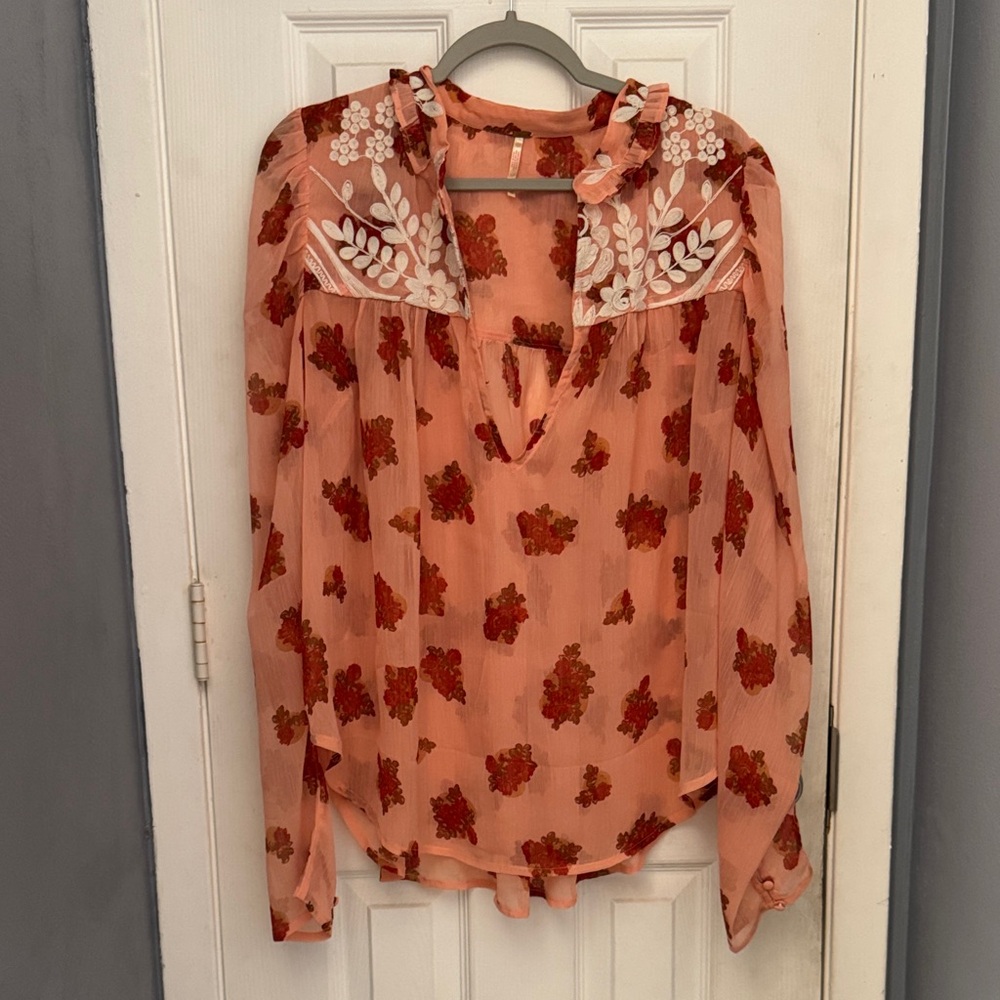 Free People Peach Floral Embroidered V-Neck Women’s Blouse